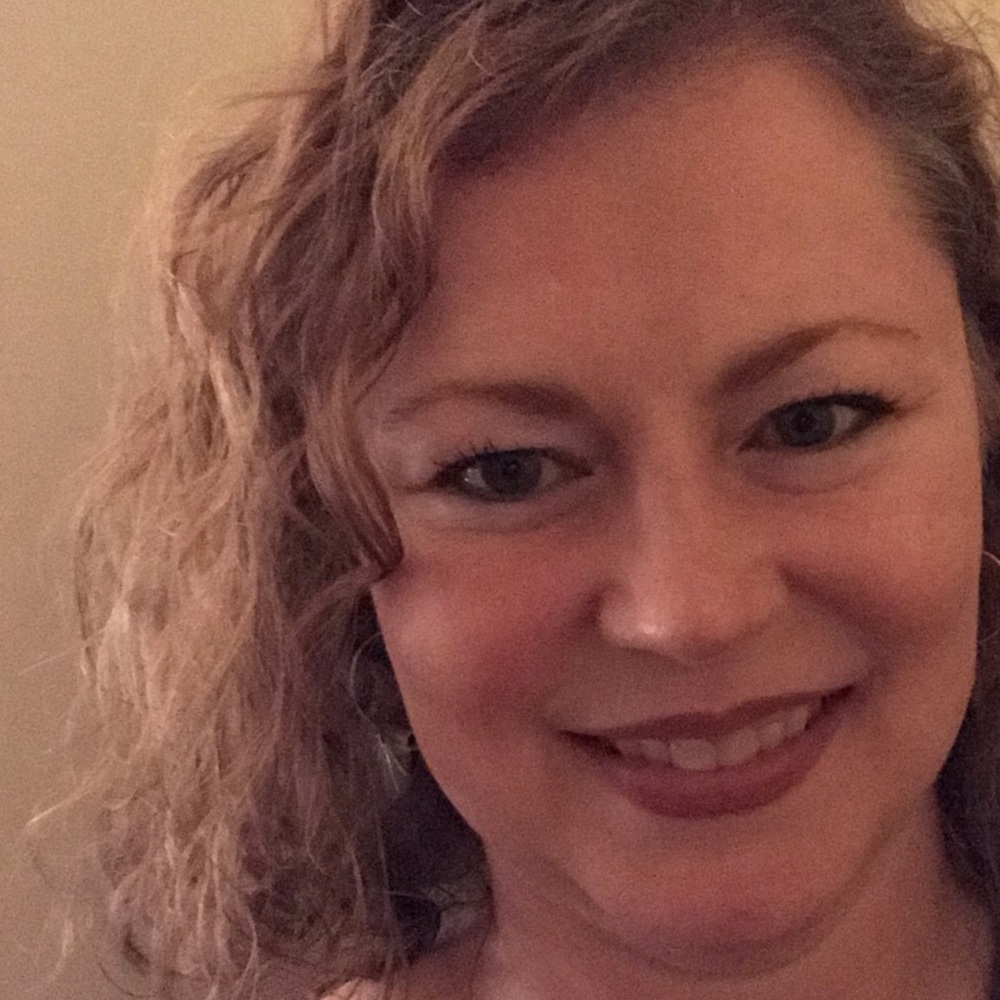 Meet your Posher, Amy